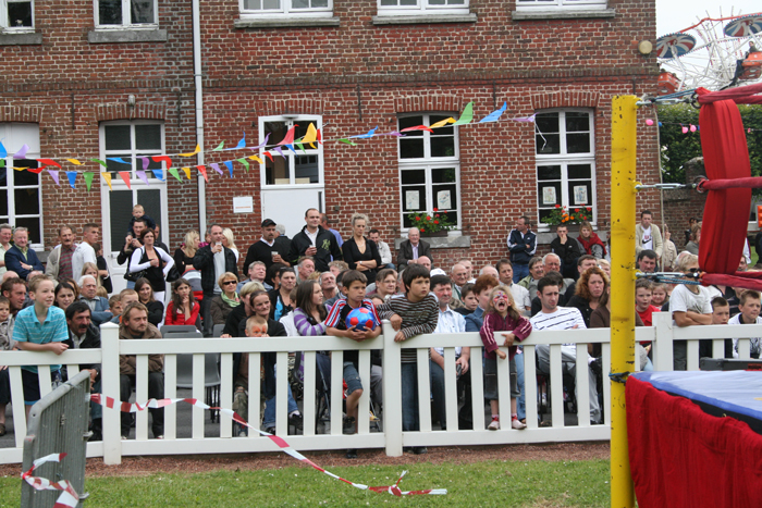 2009_catch_06